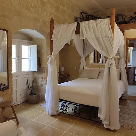 Gozo Break Kercem