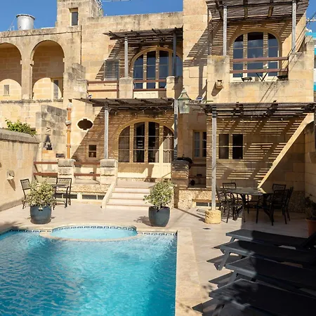 Villa Gozobreak Kerċem