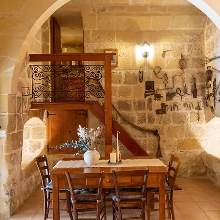 Gozobreak Villa Kerċem