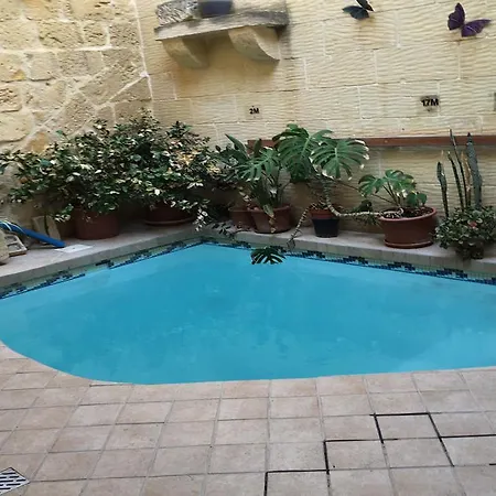 Gozo Break * Kerċem