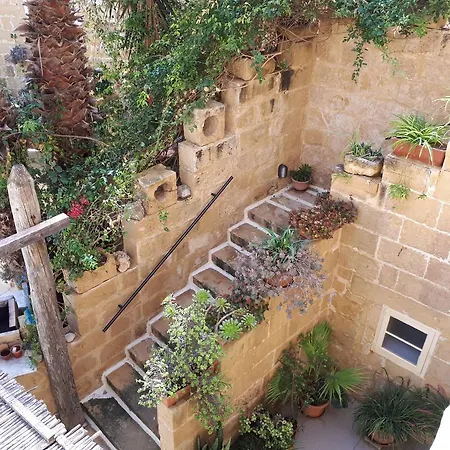 Gozo Break Kerċem